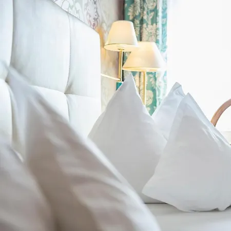 Hotel Landgasthof Altwirt