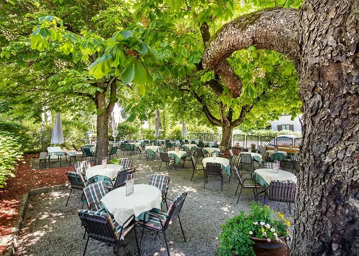 Landgasthof Altwirt 3* سيهام