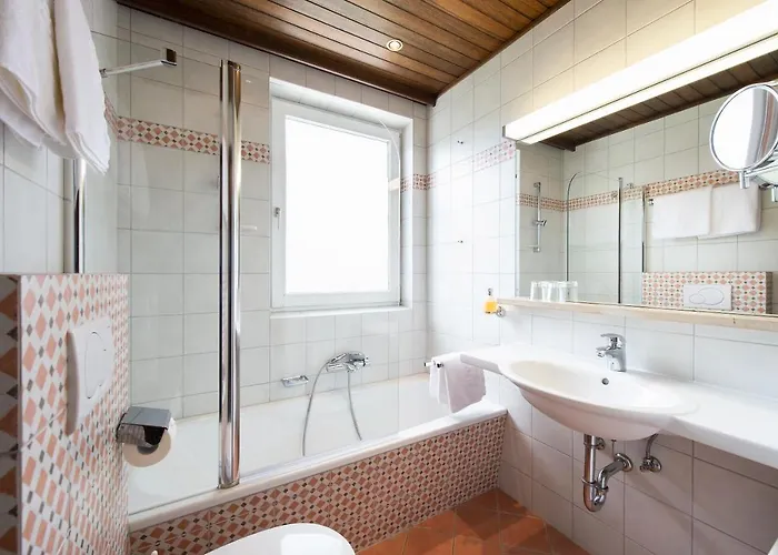 Landgasthof Altwirt Hotell Seeham